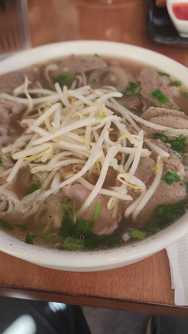 Pho Na ( Saigon Rendezvous)